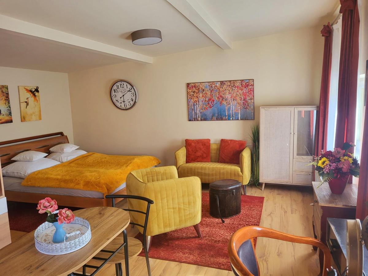 Secret Garden Apartman 布达佩斯 外观 照片